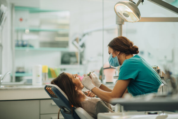 A picture of a dentist