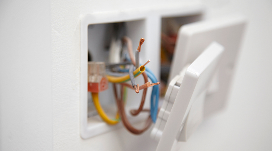 A Uk plug being replaced