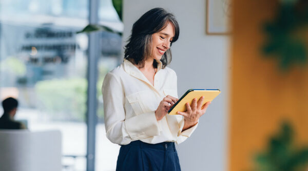 An estate agent with a pad